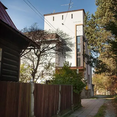 Apartament Zameczek Apartment *